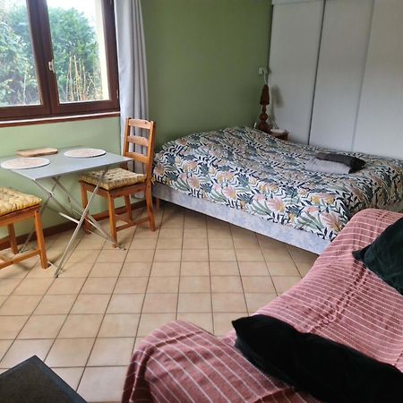 Chambre A La Ferme, Les Vergers Du Muscardin Breel Kültér fotó
